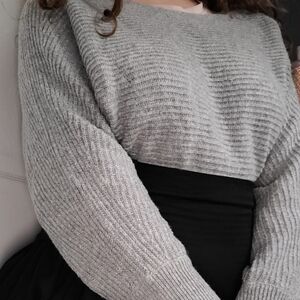 🩶 ☁ Boston Proper Soft Light Grey Sweater ☁ 🩶 Women's S-M